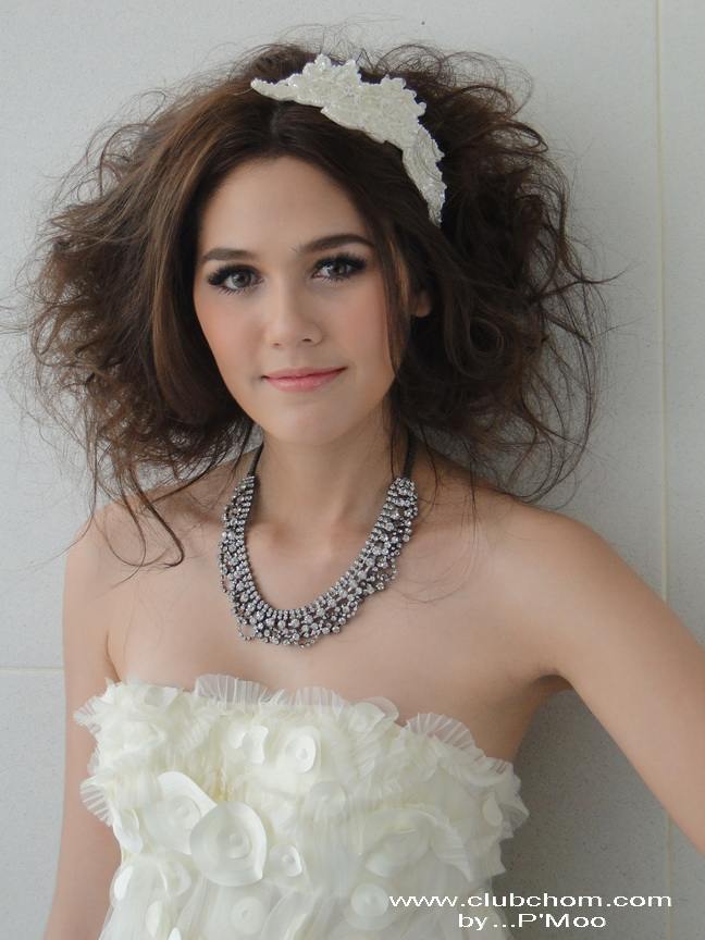 ชมพู่ อารยา บวงสรวงละครต้มยำลำซิ่ง สวยหวานมากๆ