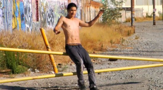 หนุ่มตี๋ harry shum jr.หรือMike Changในglee
