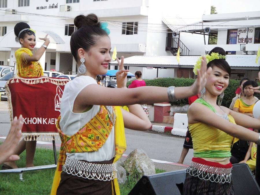 ญาญ่าเซิ้งสะบัดส่งท้ายภารกิจสาวซ่าฯ