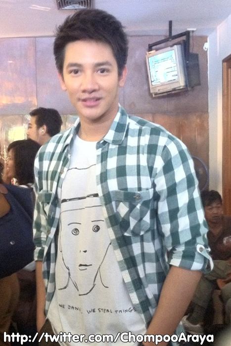 ชมพู่ อารยา ภาพจากทวิตเตอร์