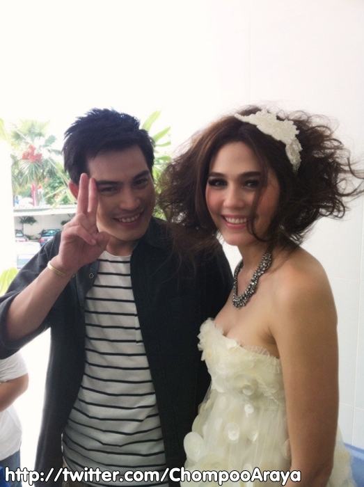 ชมพู่ อารยา ภาพจากทวิตเตอร์