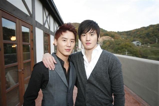 คิมจุนโฮ - คิมจุนซู (Xiah TVXQ)