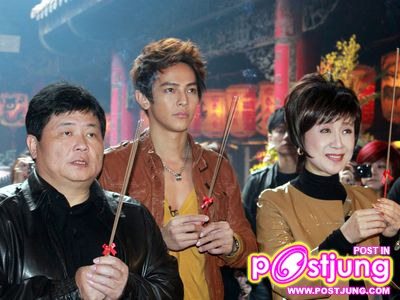 Jiro Wang