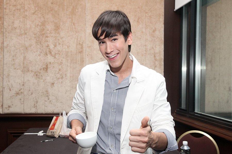 เชิญชวนคนไทยร่วมตรวจสุขภาพผม-ผิว เช็คมวลกระดูกและมวลกาย ในกิจกรรม “โฟร์โมสต์ สุขภาพดี 24 ชั่วโมง” พร้อมดื่มนมโฟร์โมสต์ฟรี ในงานวันดื่มนมโลก 2011 จัดโดยองค์การส่งเสริมกิจการโคนมแห่งประเทศไทย (อสค.) ในวันพุธที่ 1 มิถุนายน 2554 เวลา 15.00 - 18.00 น. ณ ลานอเนกประสงค์หอศิลปวัฒนธรรมแห่งกรุงเทพมหานคร