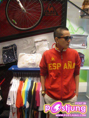 ชีส์ต้างาน Le Coq Sportif @ พารากอน