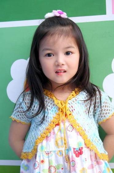 - น้องใยไหม & น้องภู -
