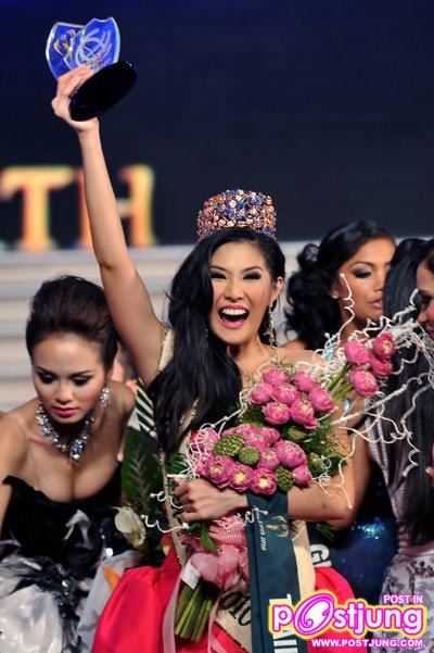 สาวเชียงราย ผู้ที่สามารถคว้า miss earth wather  2010