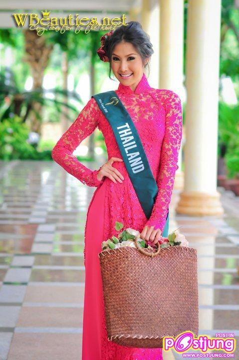 สาวเชียงราย ผู้ที่สามารถคว้า miss earth wather  2010