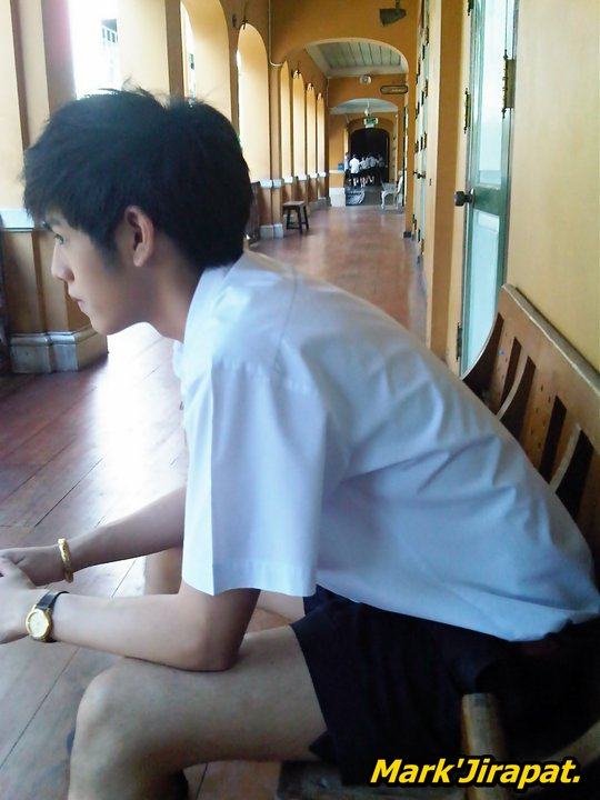 นักเรียนชาย น่าสะเบ๊วว