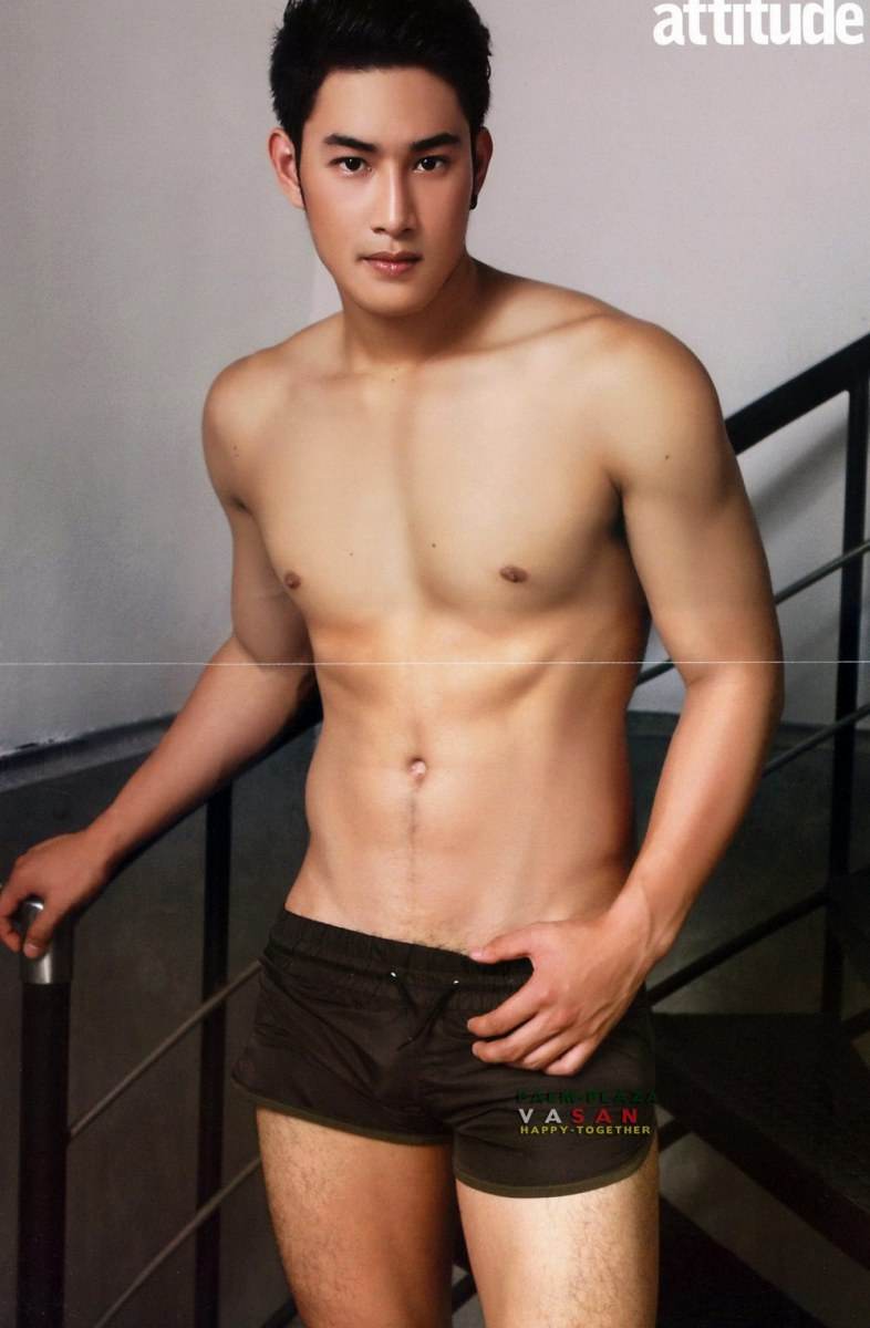 พชร บุญพิรุณสวัสดิ์ @ ATTITUDE vol. 1 no. 4 June 2011