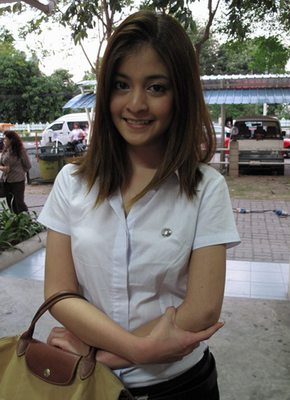 ตรี นันทรัตน์ เชาวราษาฎร์