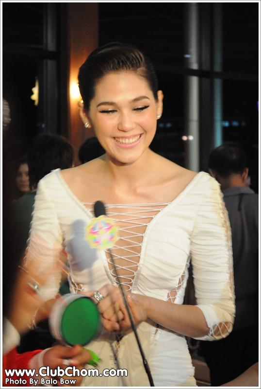ชมพู่ อารยา กับรางวัลดารากระแสดีแห่งปี