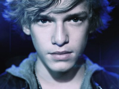 justin bieber and cody simpson like who