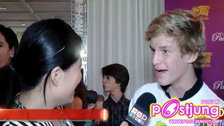 justin bieber and cody simpson like who
