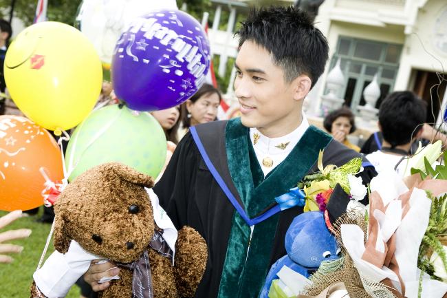 หมอก้อง หล่อใจดี