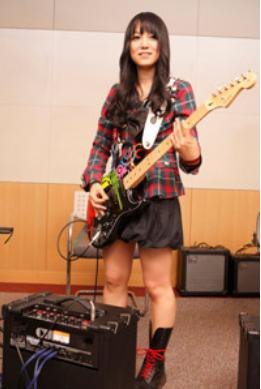 SCANDAL - Mami Sasazaki