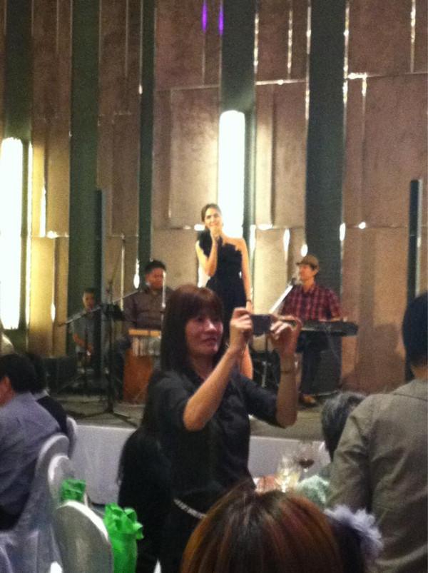ชมพู่ อารยา ในงานเลี้ยงครอบครัวข่าว