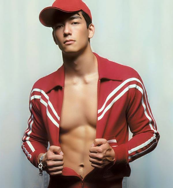 Dennis Joseph O'Neil  ผู้ชายในฝัน ของใครหลายๆคน