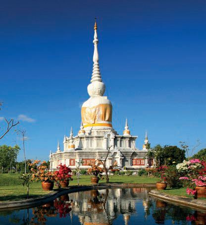 พระธาตุนาดูน