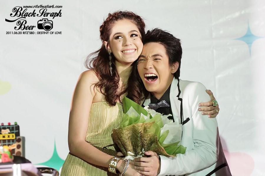 ชมพู่ อารยา มาเซอร์ไพซ์วันเกิดน้องริท The Star