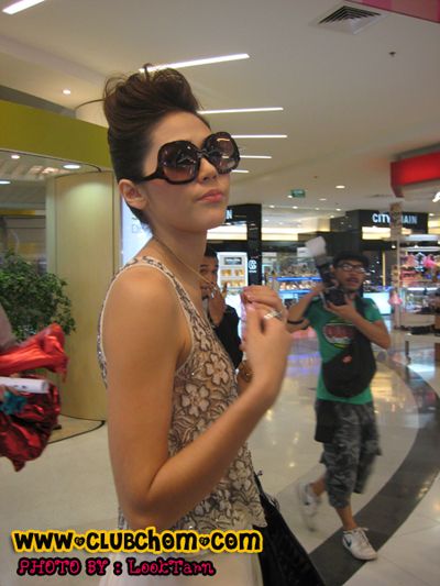 ชมพู่ อารยา หลังจบงาน The Mall Beauty Aholic