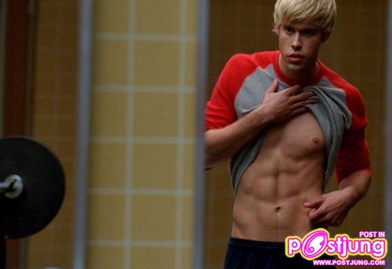 หนุ่ม Sam   ( glee )  หุ่นเปะ