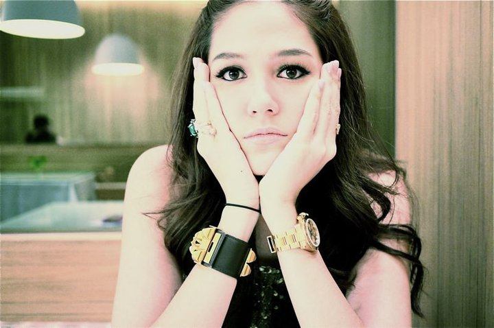 ภาพน่ารักๆของ ชมพู่ อารยา จากเฟซบุ๊ก