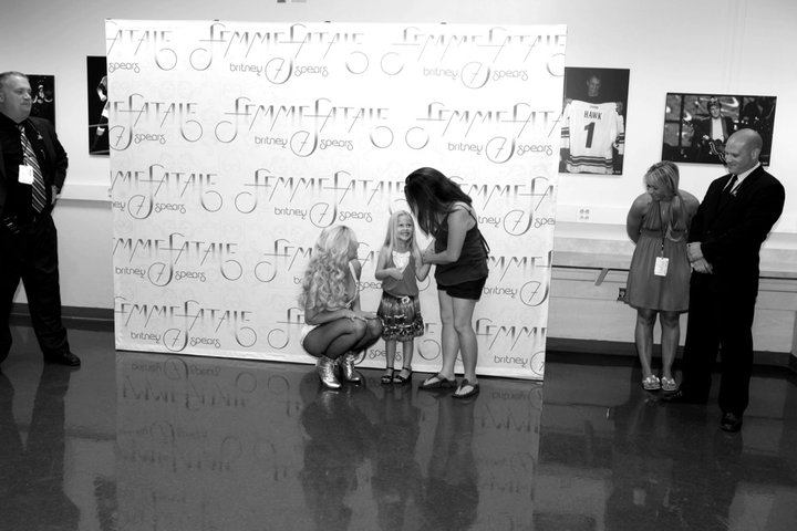 Britney - Femme Fatale Tour