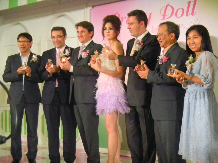 งานเปิดตัวน้ำหอม Pretty Doll  จาก ชมพู่ อารยา