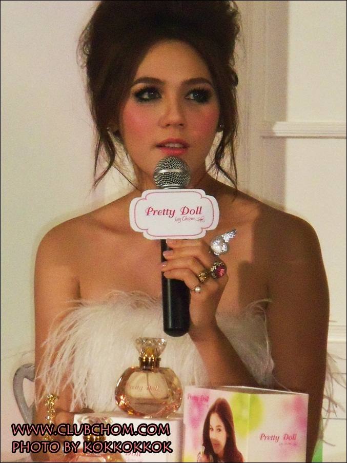 งานเปิดตัวน้ำหอม Pretty Doll  จาก ชมพู่ อารยา