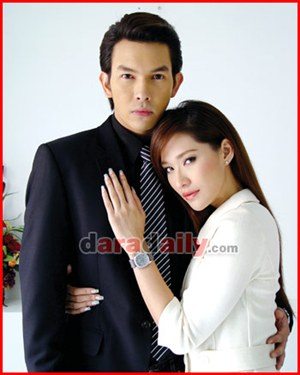 พลอย เฌอมาลย์ - อั้ม อธิชาติ อาจจะได้ประกบกันใน"ขุนศึก"