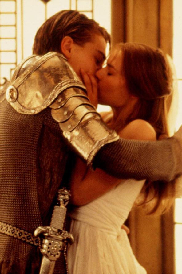 25 HOTTEST movie moments