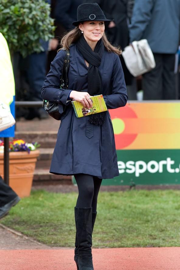 Style Wars: Kate Middleton vs. Kate Moss