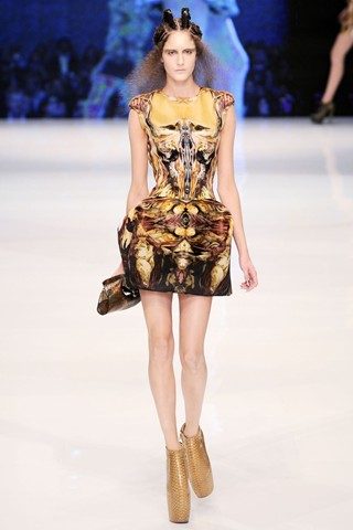 Alexander McQueen : Spring/Summer 2010