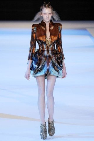 Alexander McQueen : Spring/Summer 2010
