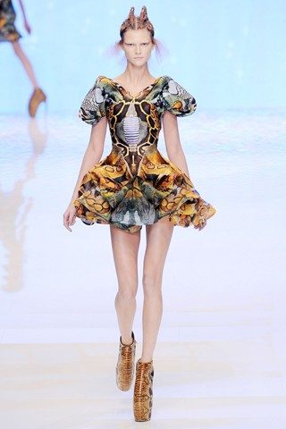 Alexander McQueen : Spring/Summer 2010