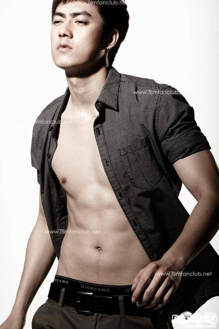 ฟิล์ม-รัฐภูมิ @ ATTITUDE vol.1 no.5 July 2011