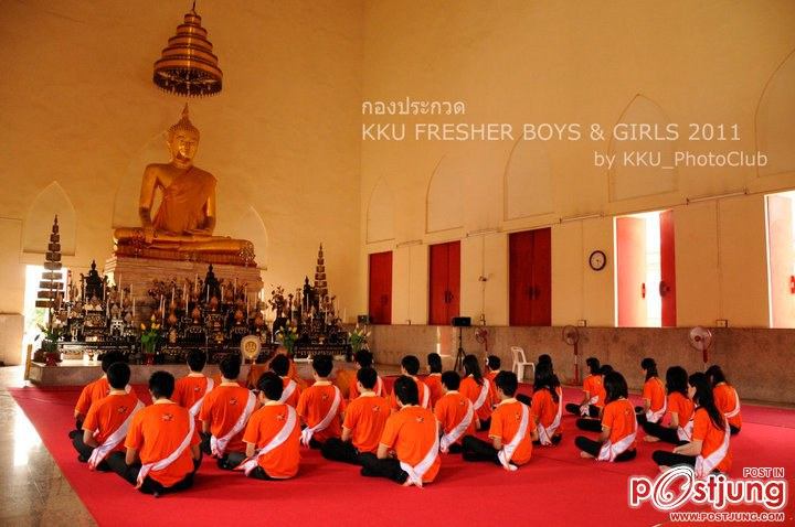 เข้าฟังการเทศนาอบรม นั่งสมาธิ วัดธาตุพระอารามหลวง