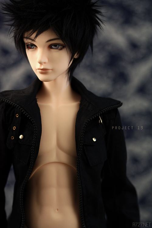 :: dollfie ::