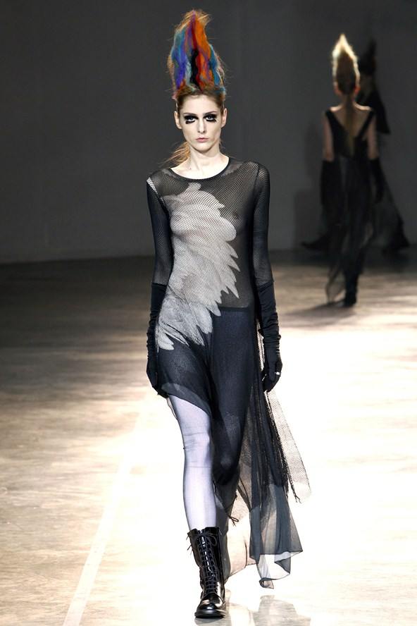 Yohji Yamamoto : Autumn/Winter 2011-12