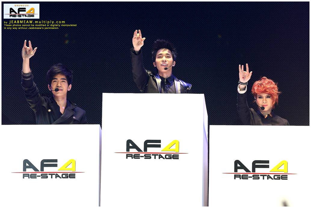 ภาพแจ๊คAF4 จาก AF Restage เมื่อคืนนี้ค่ะ เก็บตกคนอื่นๆด้วยค่ะ