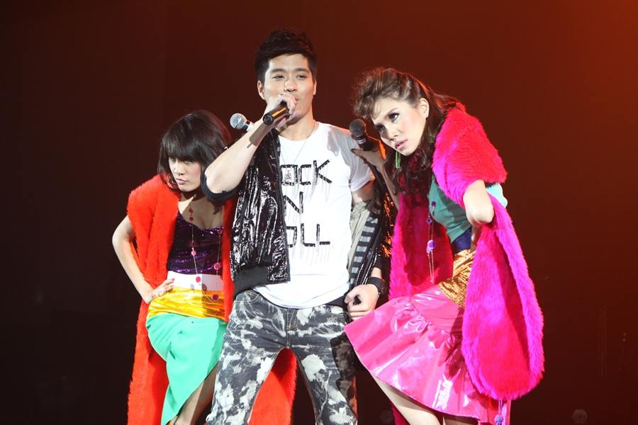 ภาพแจ๊คAF4 จาก AF Restage เมื่อคืนนี้ค่ะ เก็บตกคนอื่นๆด้วยค่ะ