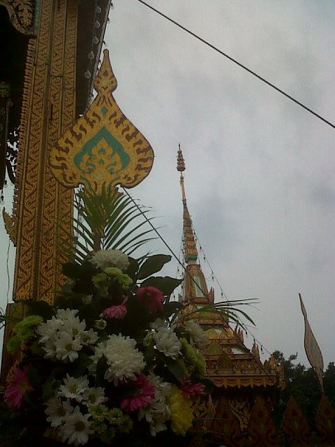 เมรุลอย 5 ยอด...จากอยุธยา-เสนา..