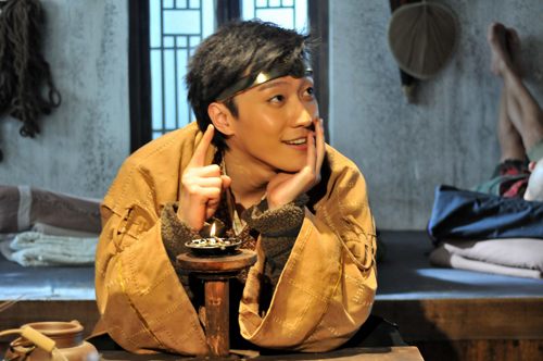 春光燦爛豬九妹 / Chun Guang Can Lan Zhu Jiu Mei