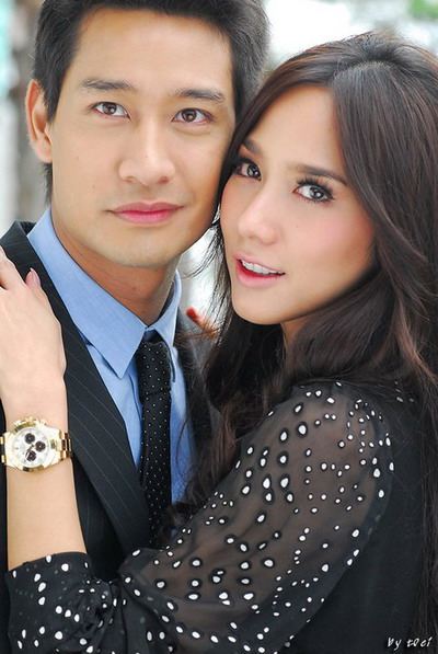 ป้อง ณวัฒน์ จาก ในรอยรัก