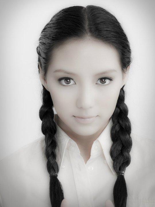 มิว - ญาญ่า ชิงดำบทปริศนา
