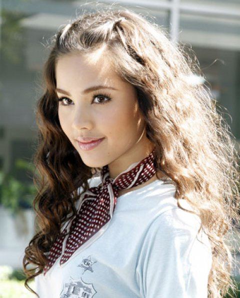 มิว - ญาญ่า ชิงดำบทปริศนา