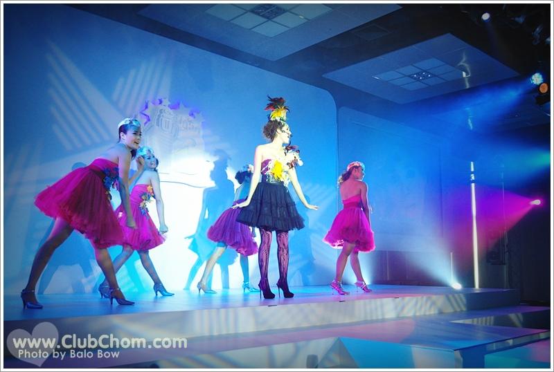 ชมพู่ อารยา สวมบทหมอลำซิ่งโชว์ลีลาแดนซ์กระจาย