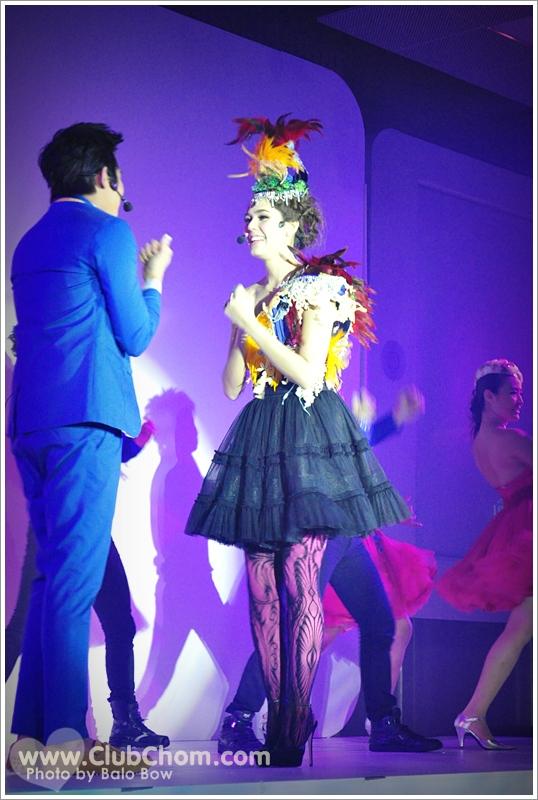 ชมพู่ อารยา สวมบทหมอลำซิ่งโชว์ลีลาแดนซ์กระจาย