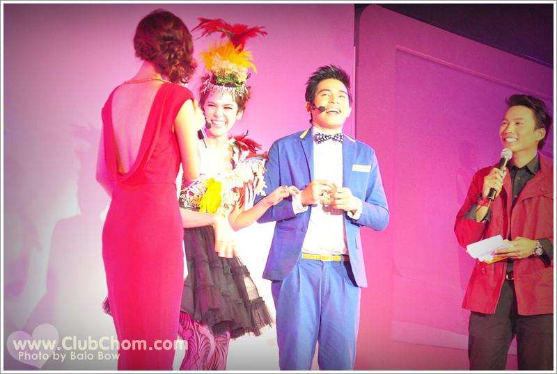 ชมพู่ อารยา สวมบทหมอลำซิ่งโชว์ลีลาแดนซ์กระจาย